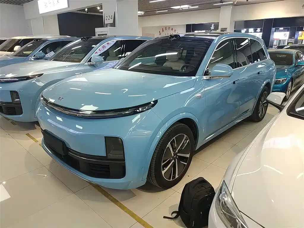 Li Auto L8 2024 из CN, фото 1