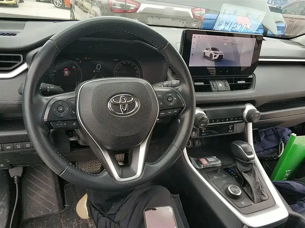 Toyota Wildlander 2023 из CN, фото 10