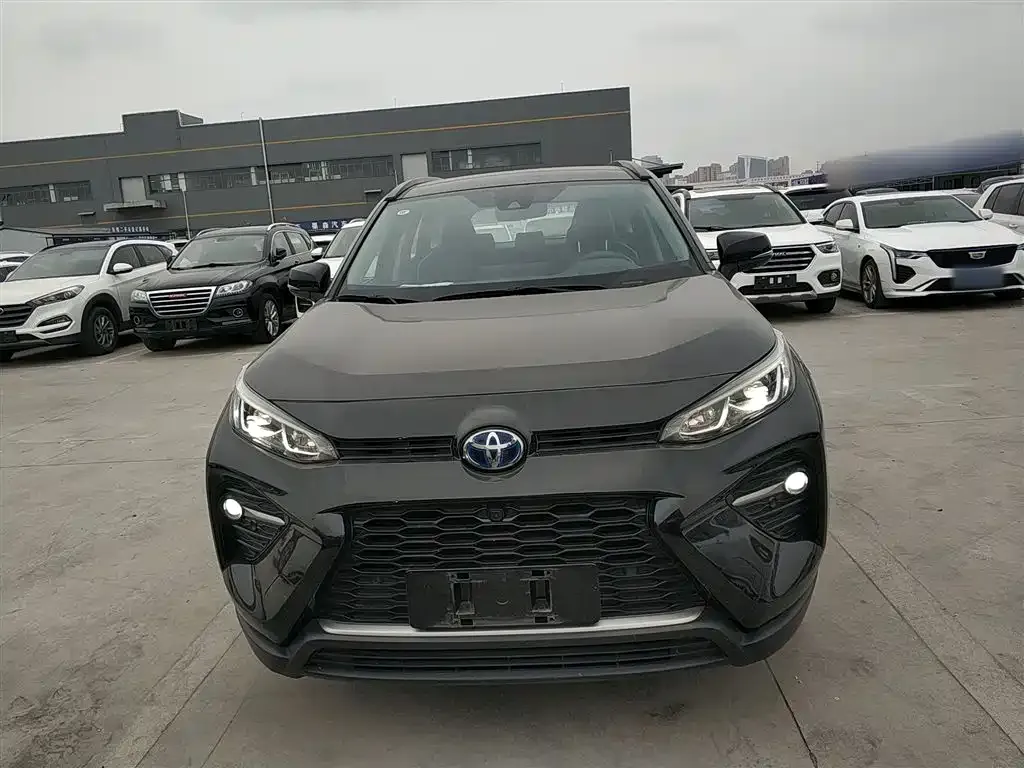 Toyota Wildlander 2023 из CN, фото 3