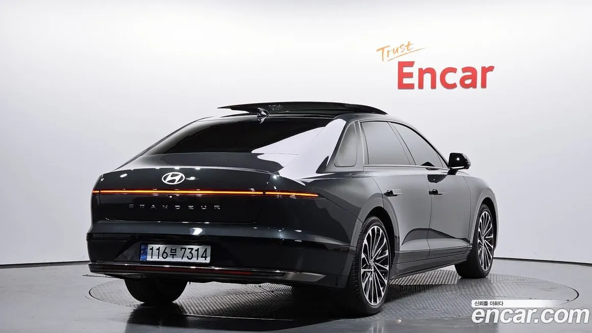 Hyundai Grandeur 2023 из KR, фото 2