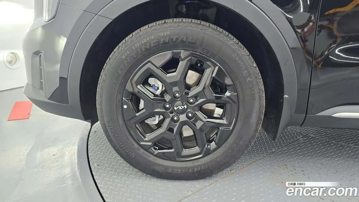 Kia Sorento — фото 5