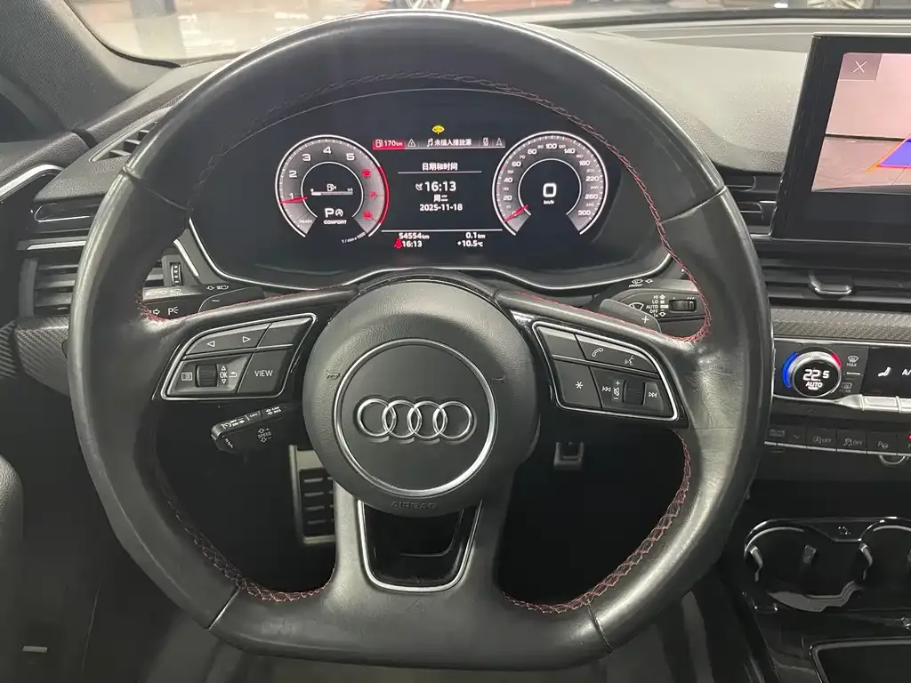 Audi A4L 2022 из CN, фото 8