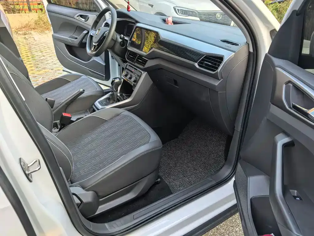 Volkswagen T-Cross 2023 из CN, фото 9