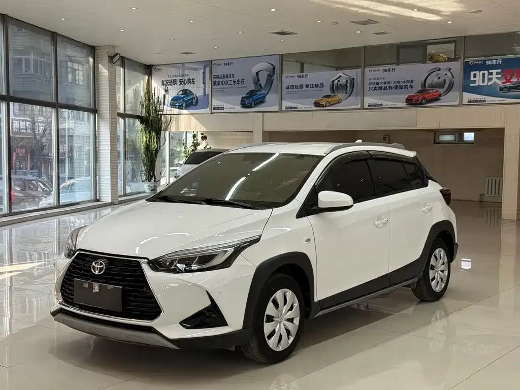 Toyota Yaris L 2022 из CN, фото 1