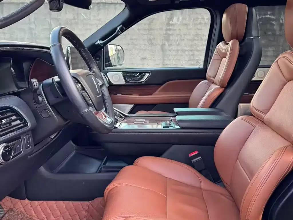 Lincoln Navigator 2021 из CN, фото 7