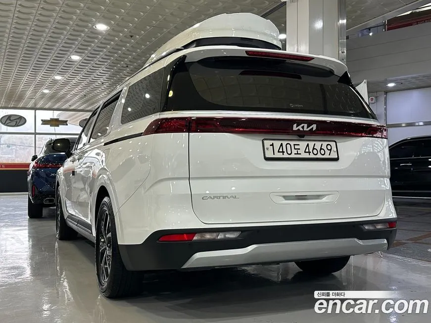 Kia Carnival — фото 2