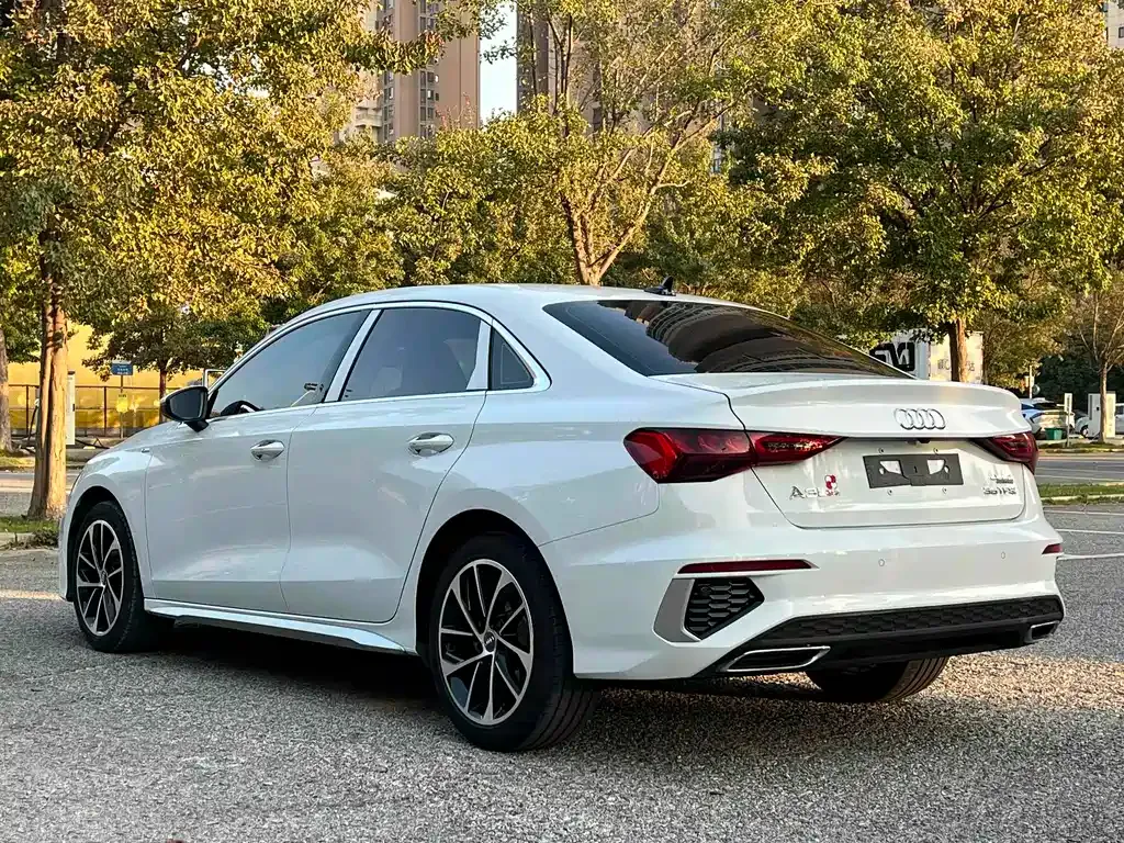 Audi A3 2021 из CN, фото 4