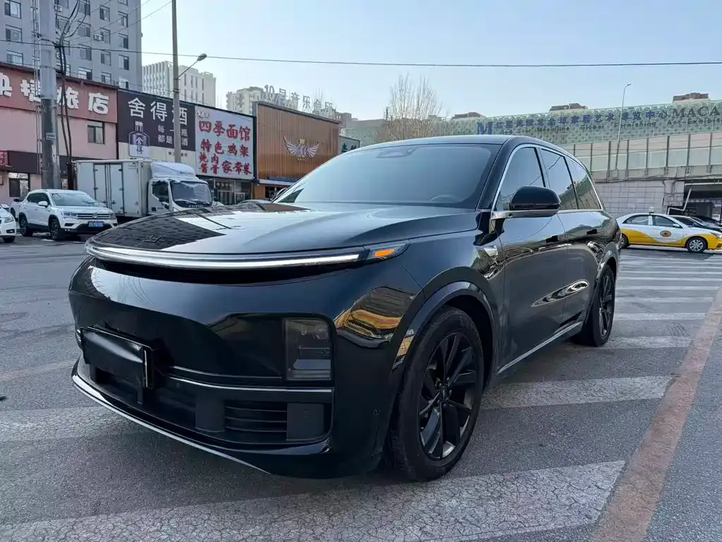 Li Auto L8 2023 из CN, фото 1