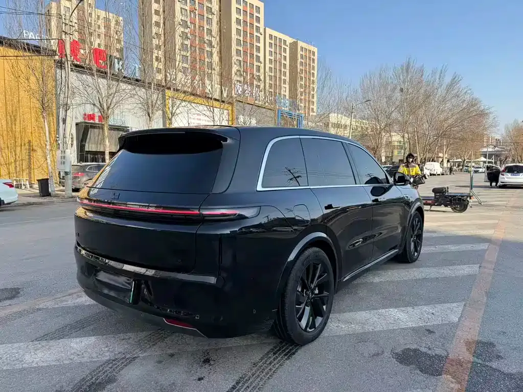 Li Auto L8 2023 из CN, фото 9