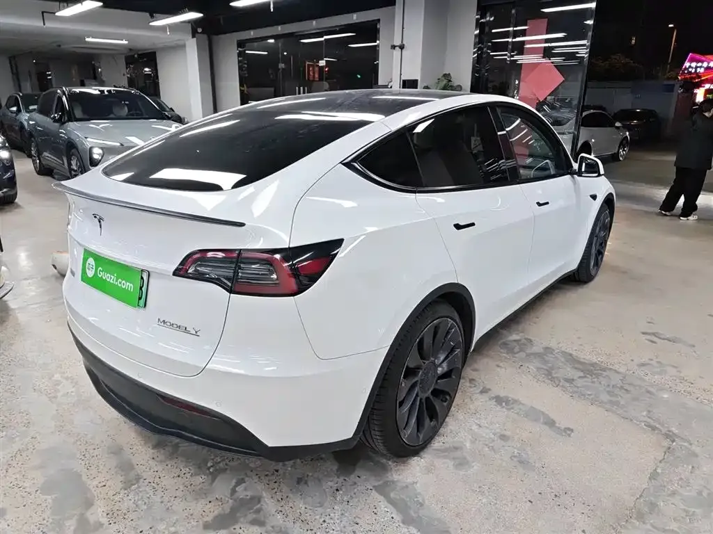 Tesla Model Y 2022 из CN, фото 7