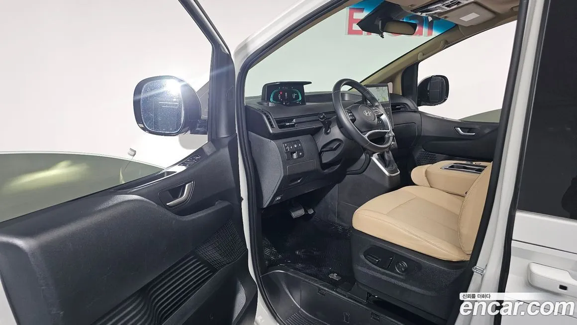 Hyundai Staria 2025 из KR, фото 10