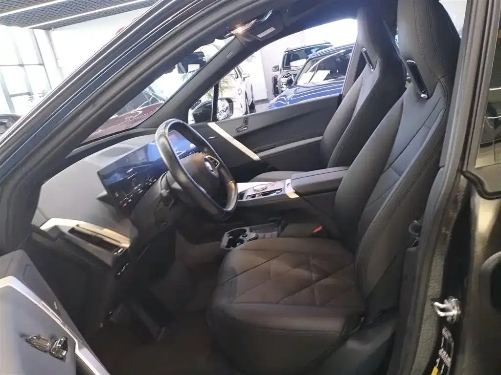 BMW iX 2022 из CN, фото 8