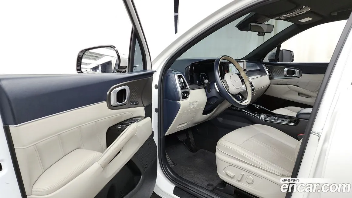 Kia Sorento — фото 10