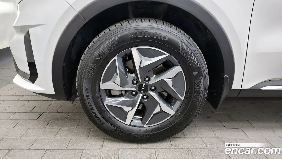 Kia Sorento — фото 5