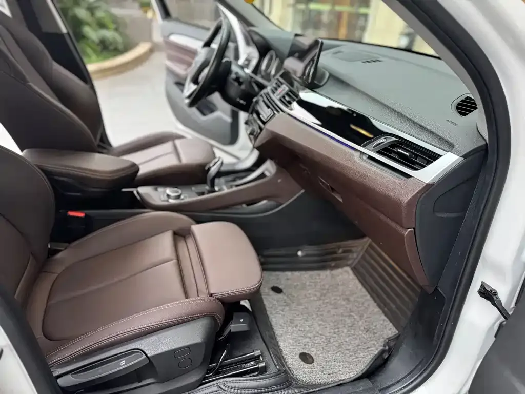 BMW X1 2022 из CN, фото 5