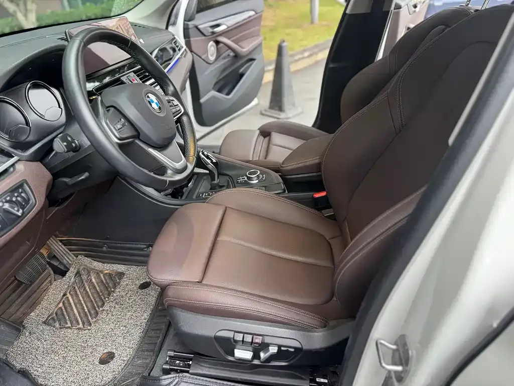 BMW X1 2022 из CN, фото 7