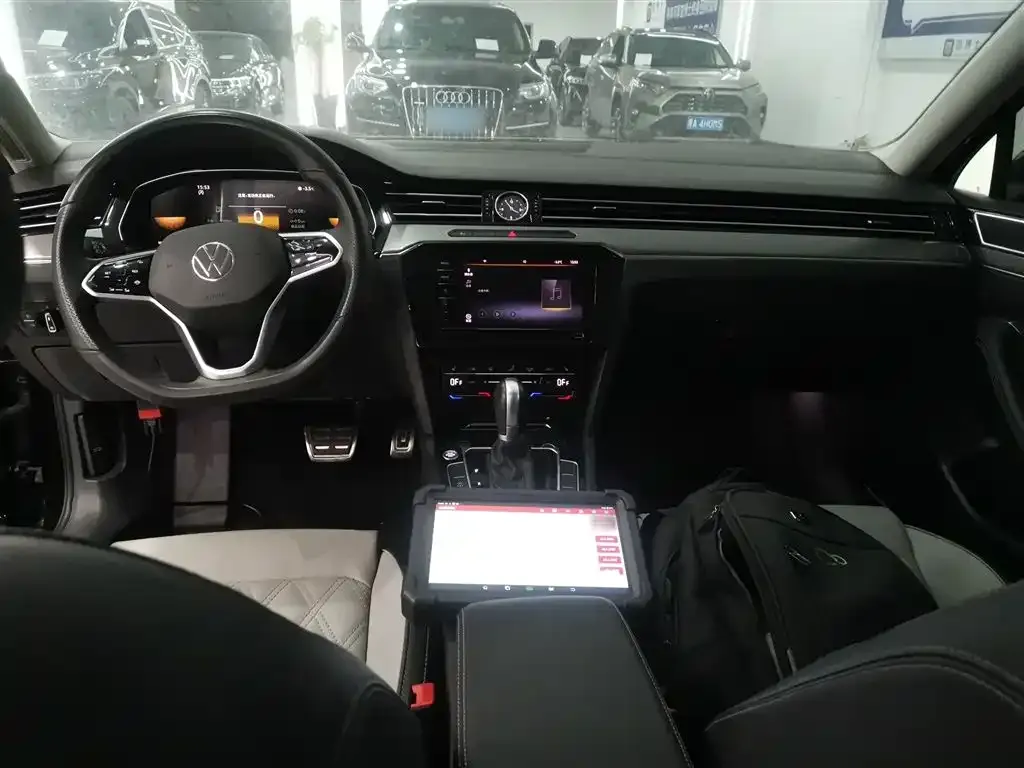 Volkswagen Magotan 2023 из CN, фото 10