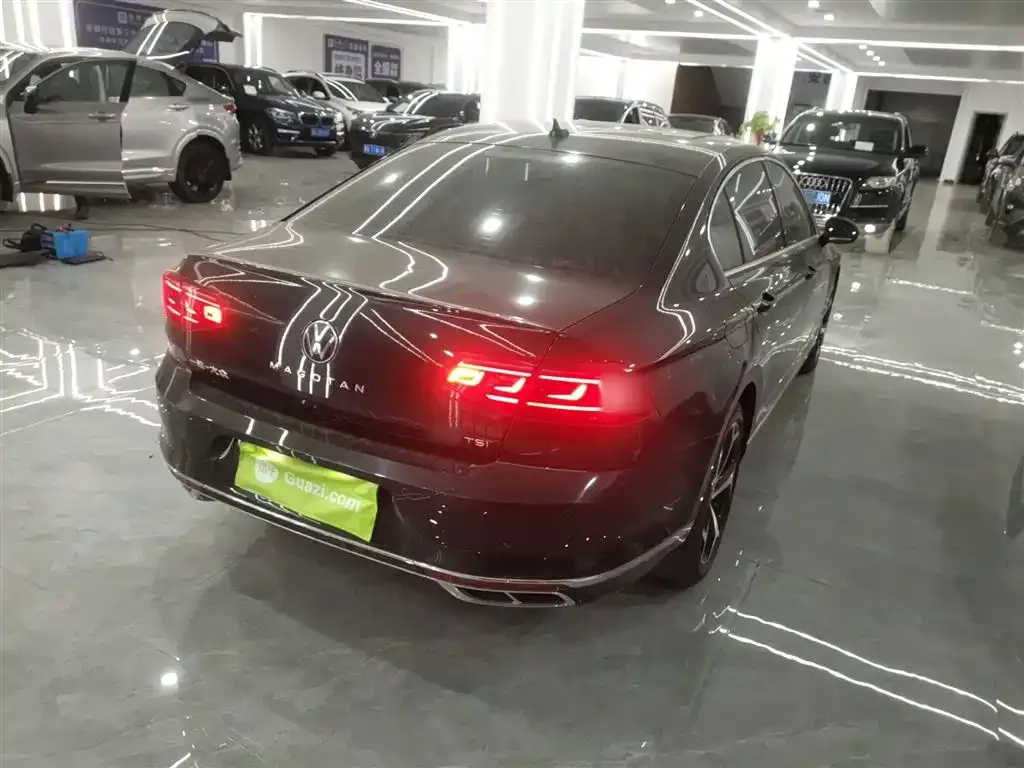 Volkswagen Magotan 2023 из CN, фото 7
