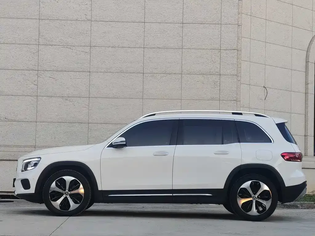 Mercedes-Benz GLB 2022 из CN, фото 9