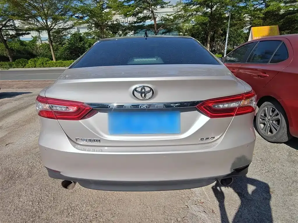 Toyota Camry 2022 из CN, фото 6