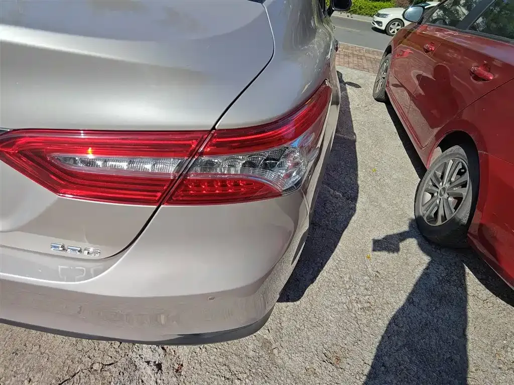 Toyota Camry 2022 из CN, фото 8