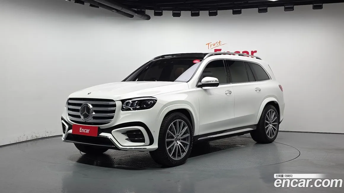 Mercedes-Benz GLS-Class — фото 1