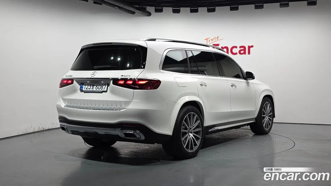 Mercedes-Benz GLS-Class — фото 2