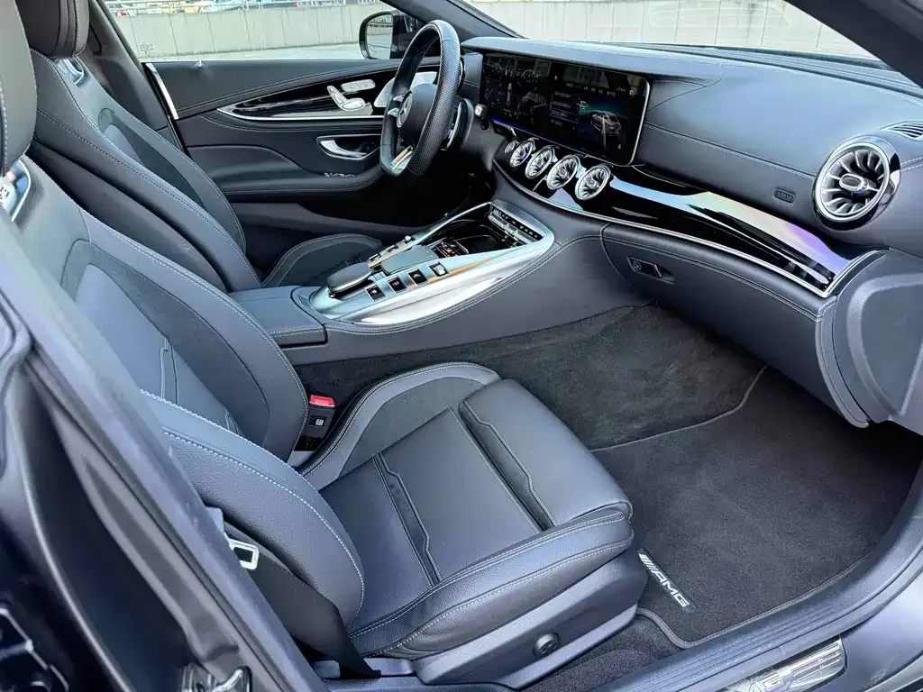 Mercedes-Benz AMG GT — фото 6