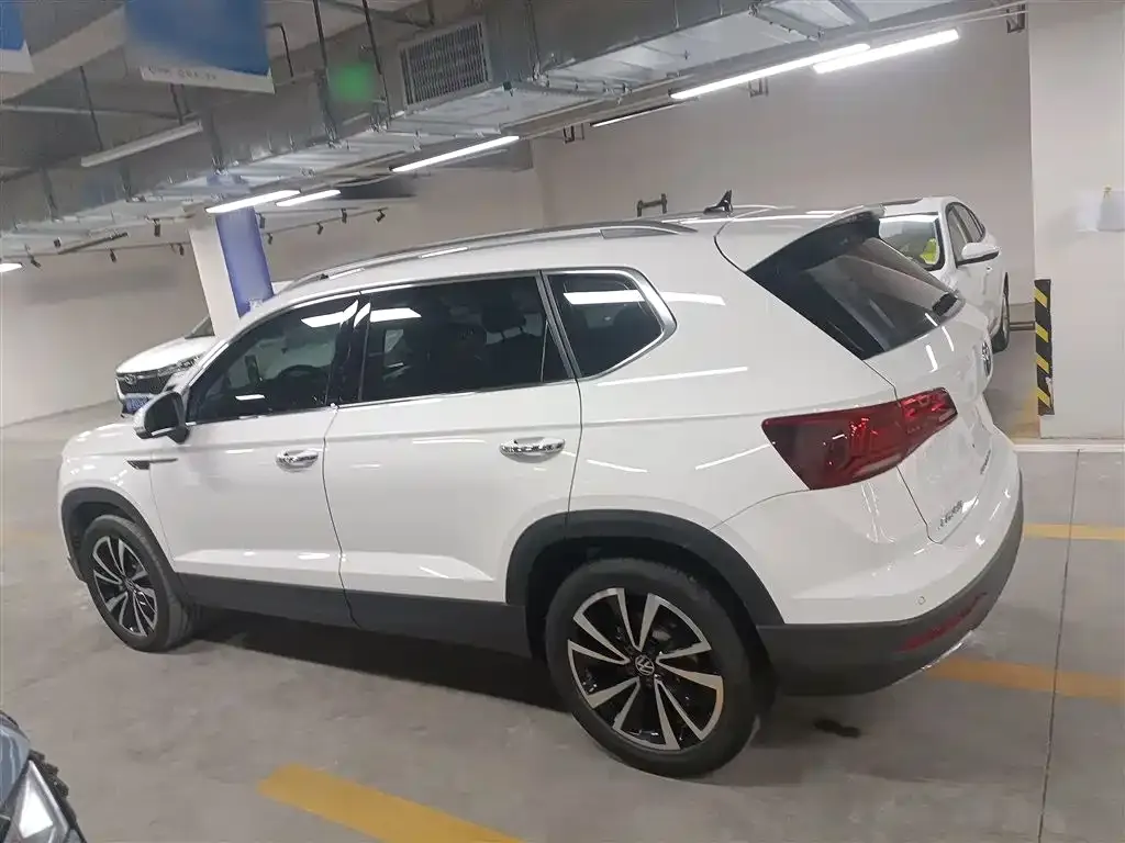 Volkswagen Tharu 2022 из CN, фото 5