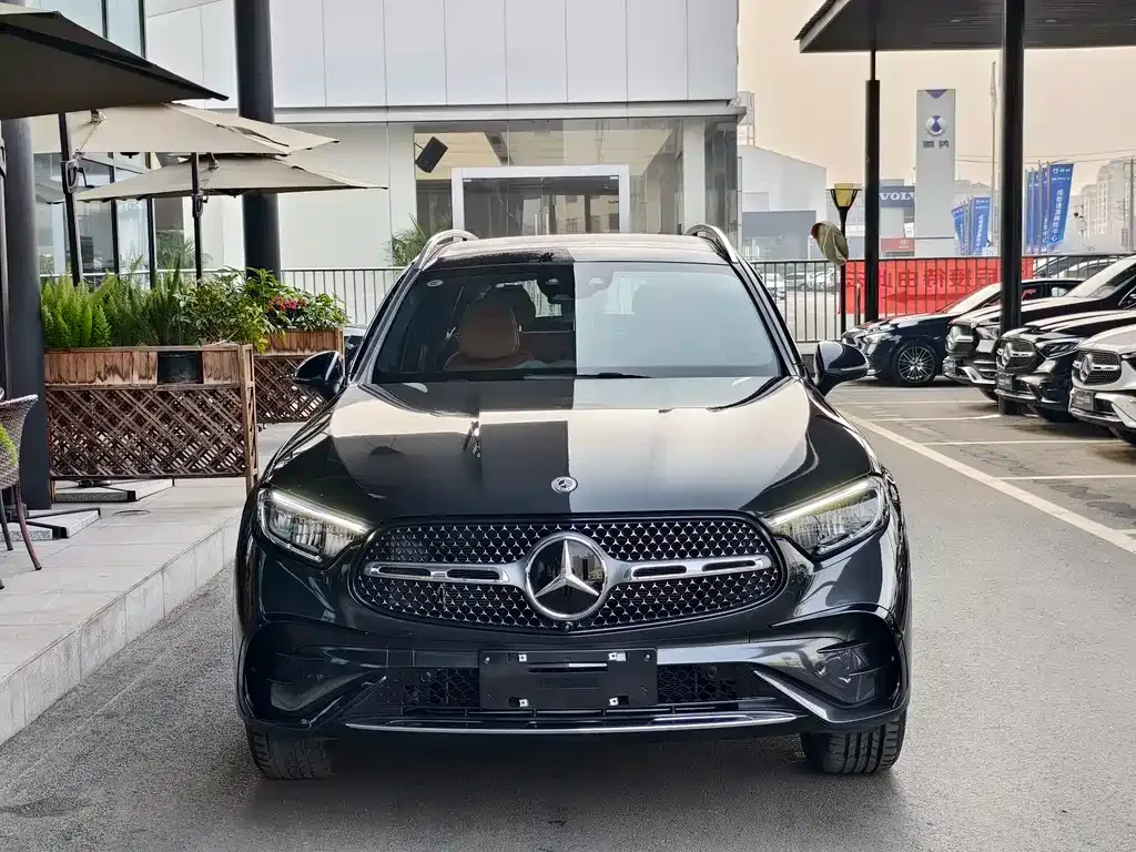 Mercedes-Benz GLC 2024 из CN, фото 3