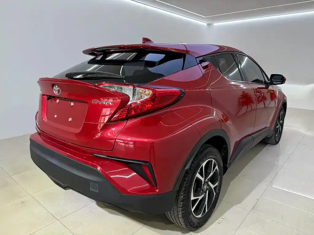 Toyota C-HR 2021 из CN, фото 10