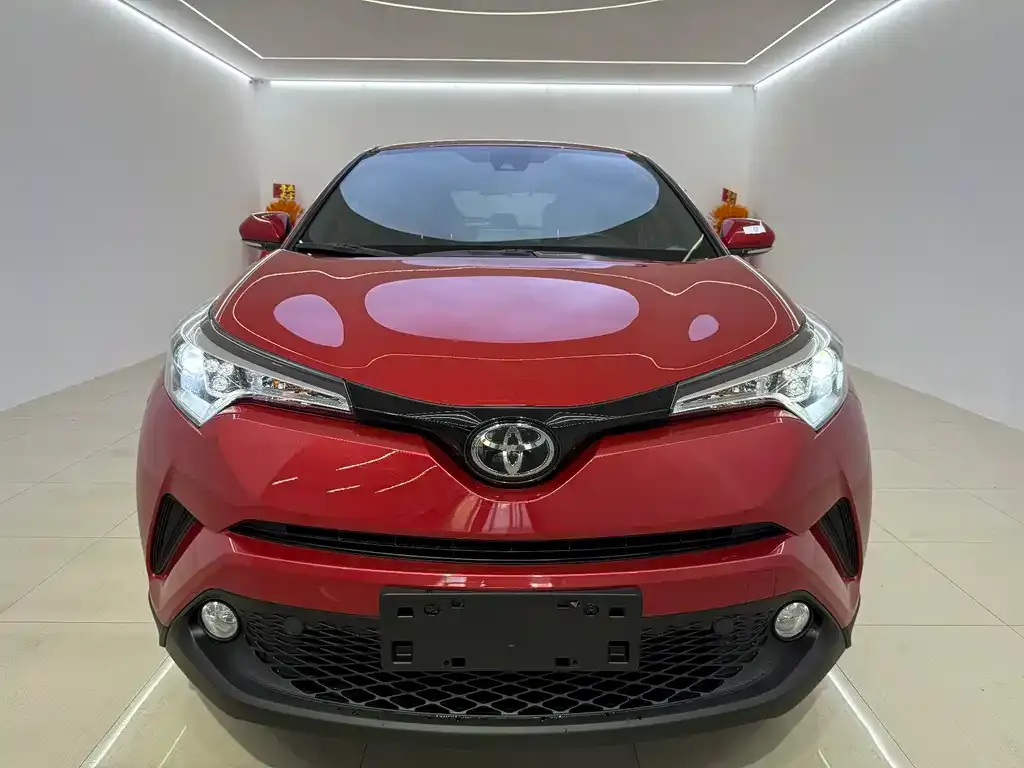 Toyota C-HR 2021 из CN, фото 5