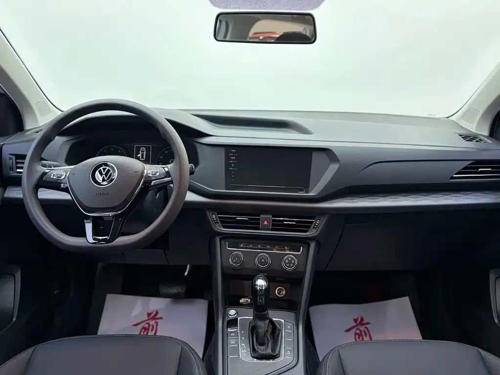 Volkswagen Tharu — фото 6