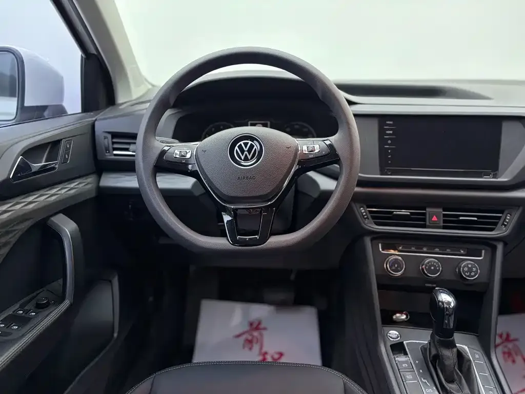 Volkswagen Tharu — фото 7
