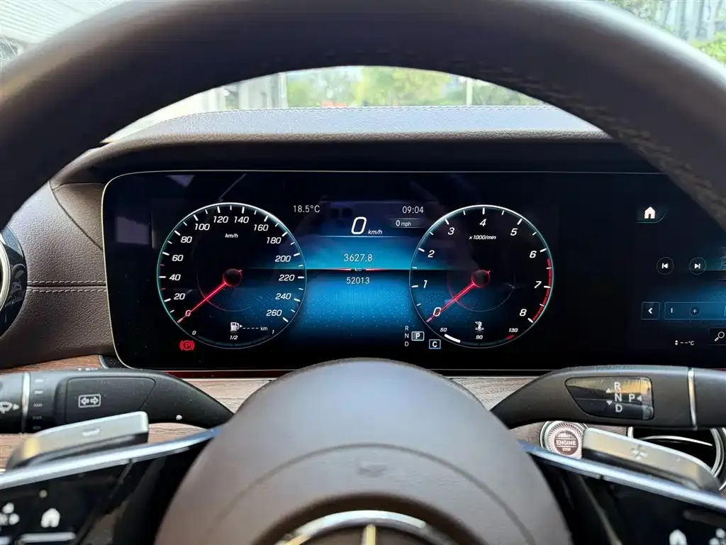 Mercedes-Benz E-Class 2023 из CN, фото 2