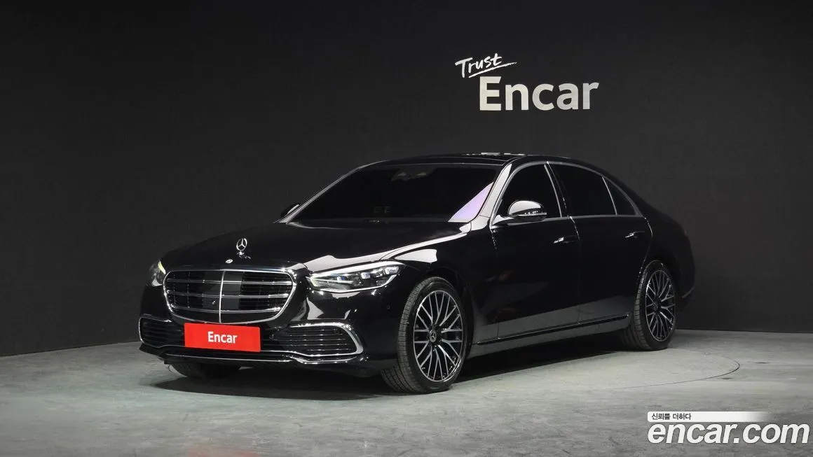 Mercedes-Benz S-Class — фото 1