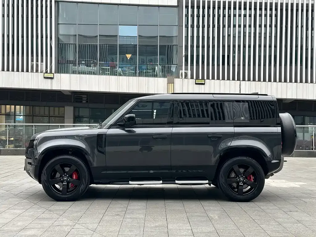 Land Rover Defender 2023 из CN, фото 4