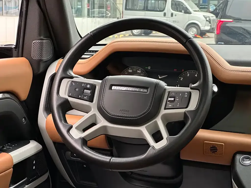 Land Rover Defender 2023 из CN, фото 7
