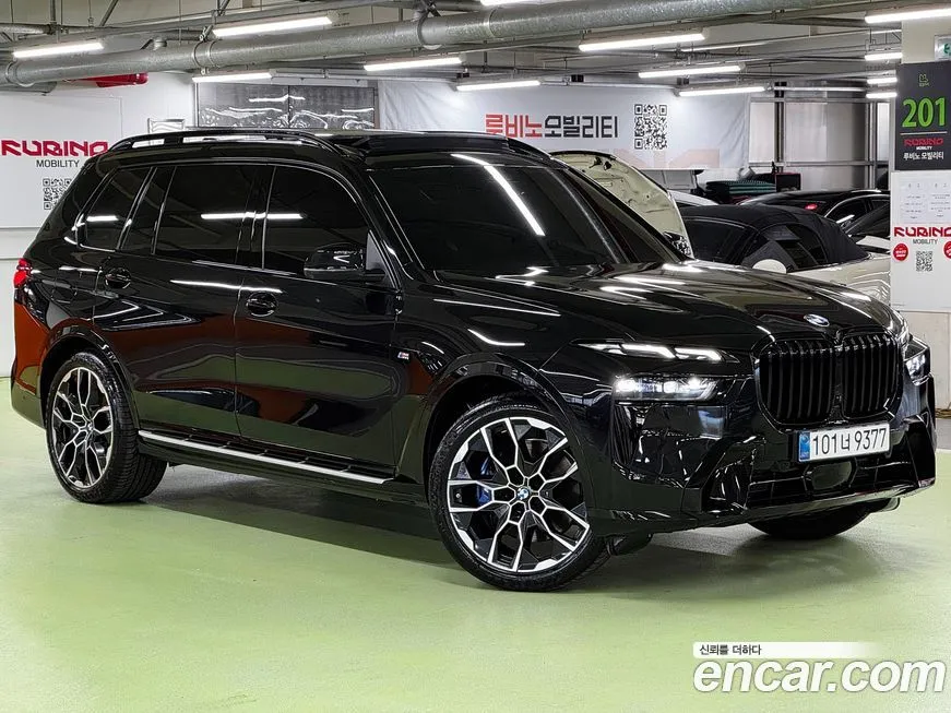 BMW X7 — фото 4