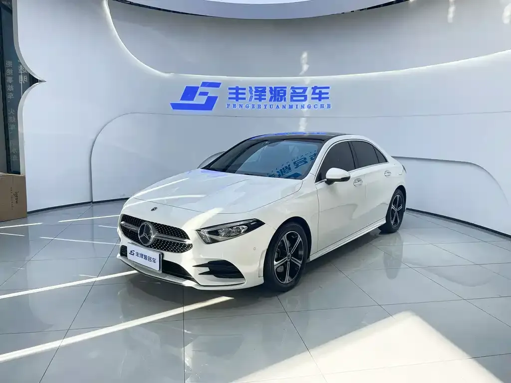 Mercedes-Benz A-Class 2022 из CN, фото 1
