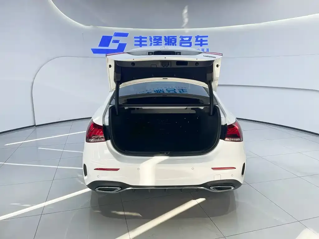 Mercedes-Benz A-Class 2022 из CN, фото 6
