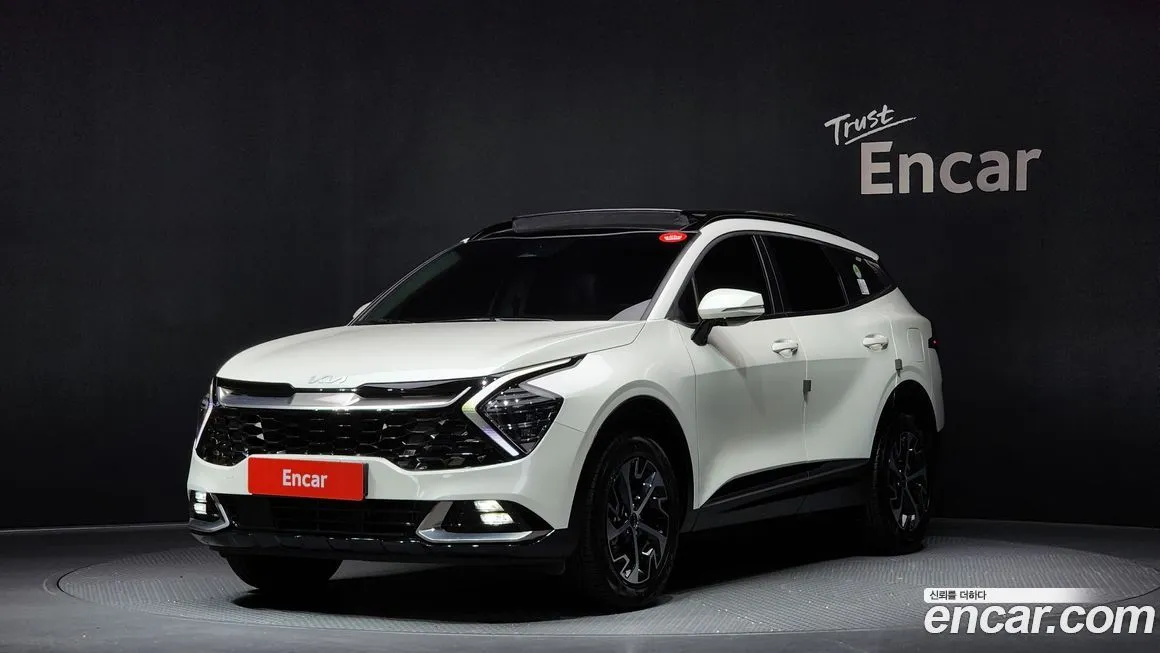 Kia Sportage — фото 1