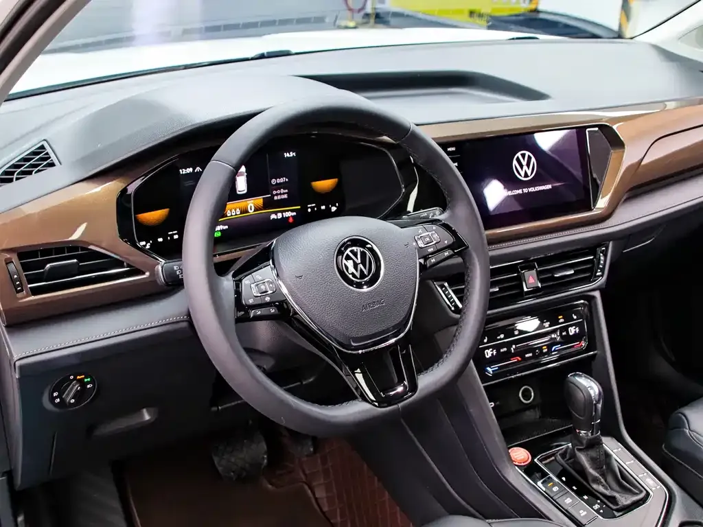 Volkswagen Tharu 2022 из CN, фото 5
