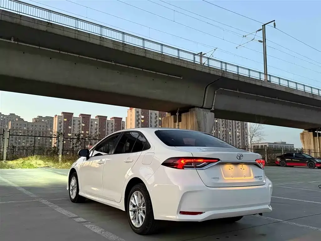 Toyota Corolla 2021 из CN, фото 3