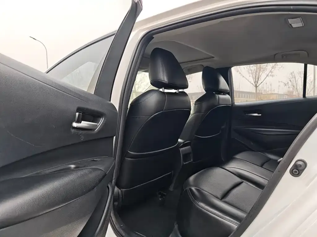 Toyota Corolla 2022 из CN, фото 7
