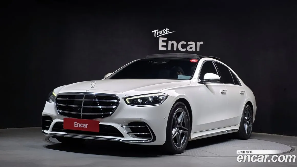 Mercedes-Benz S-Class — фото 1