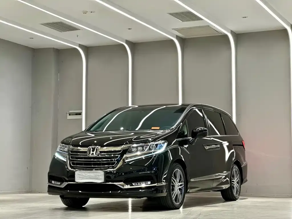 Honda Elysion 2021 из CN, фото 1