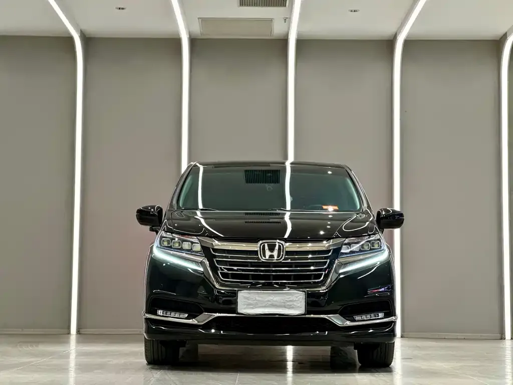 Honda Elysion 2021 из CN, фото 2