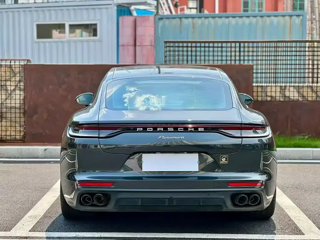 Porsche Panamera 2023 из CN, фото 7