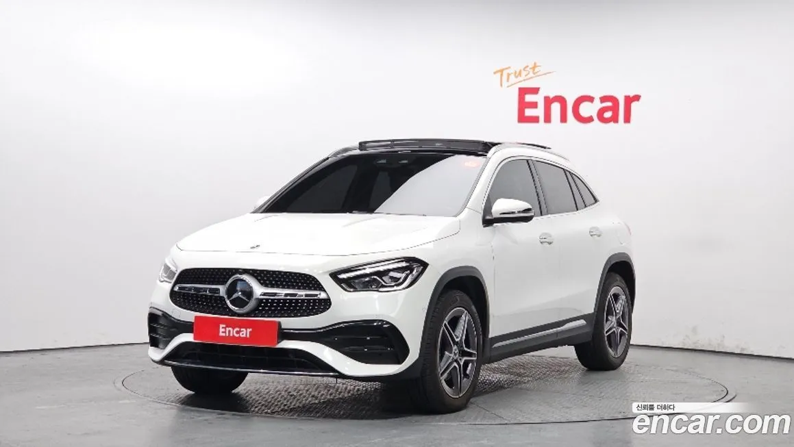 Mercedes-Benz GLA-Class — фото 4